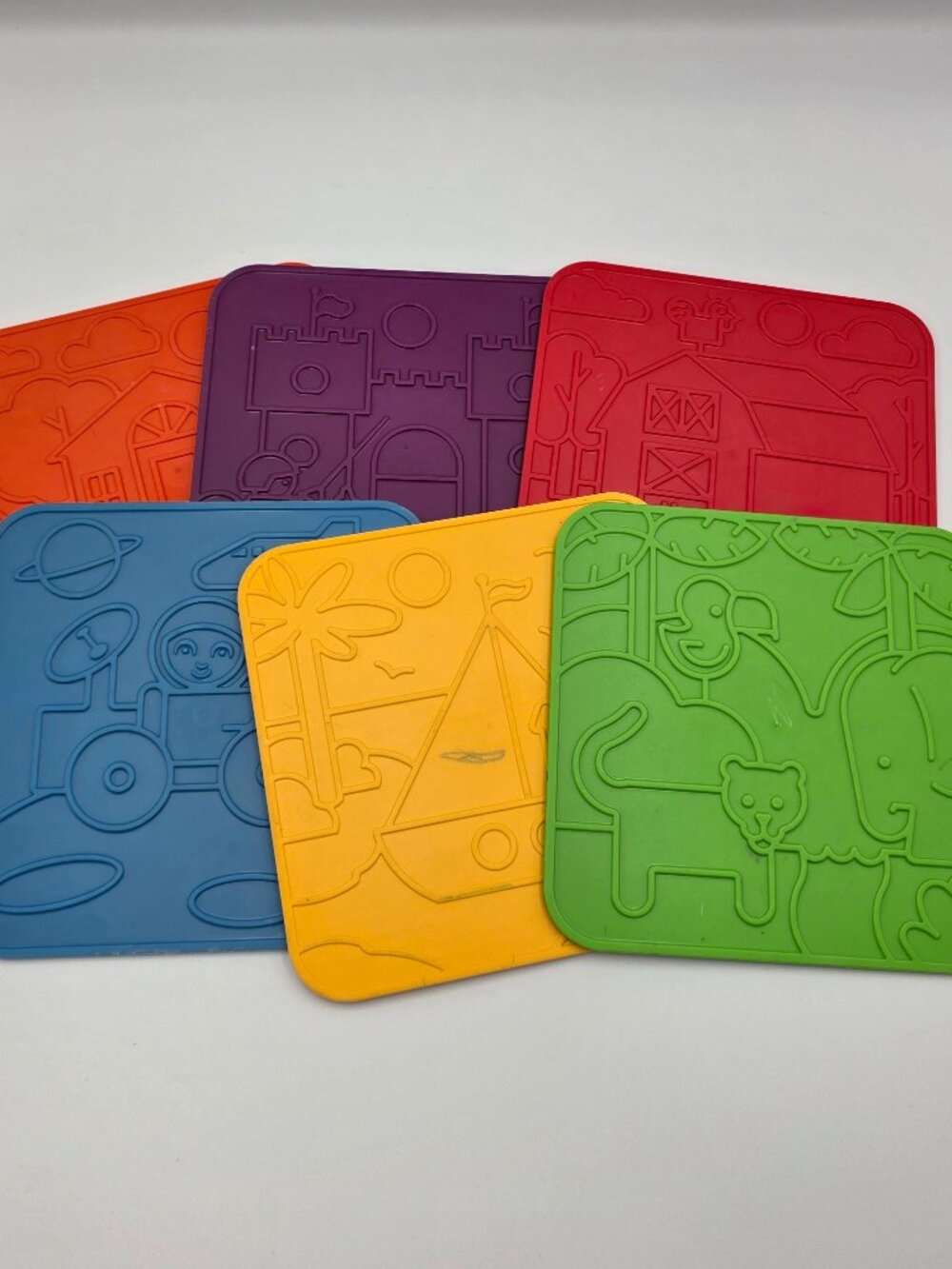 Tupperware Rubbing Plates 2 Sided Drawing Toy Vintage 1990s Lot 6